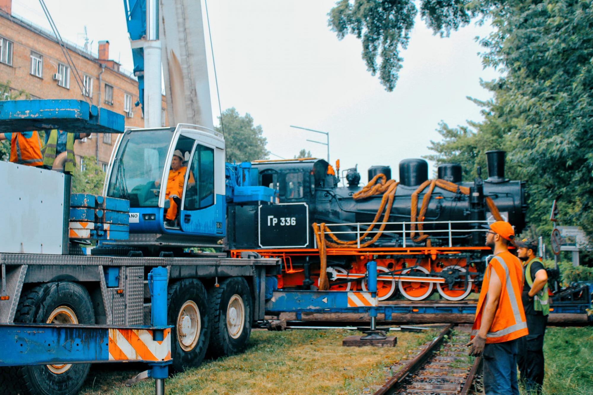 В Киеве после капремонта снова курсирует легендарный паровоз: как и где покататься (фото)