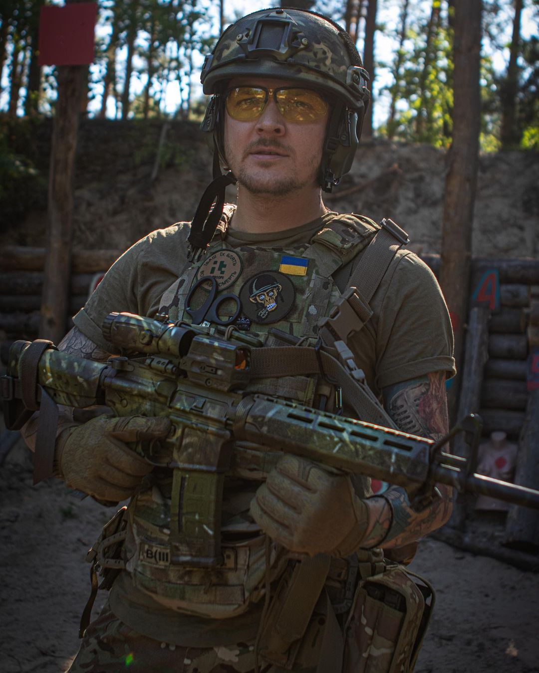 "Тепер вже не страшно побачити пекло": співак і воїн ЗСУ Женя Галич розчулив сповненим болю віршем