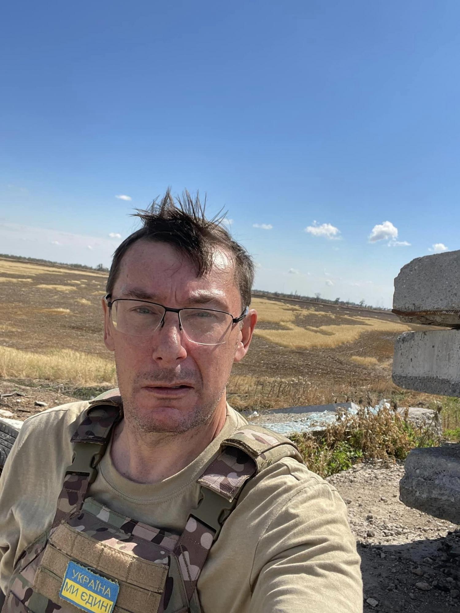 Стало відомо, де зараз Юрій Луценко. Він показав красномовні фото і відео