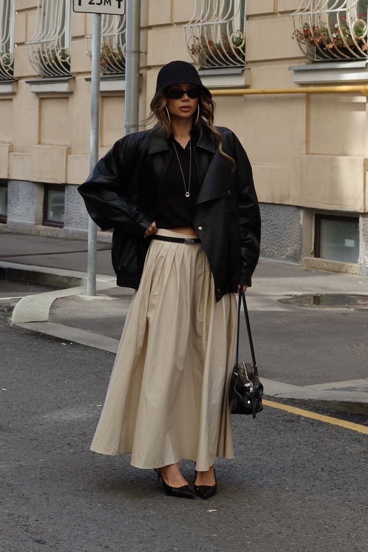 Як носити ретро-спідницю і не виглядати старомодно: формула ідеального образу