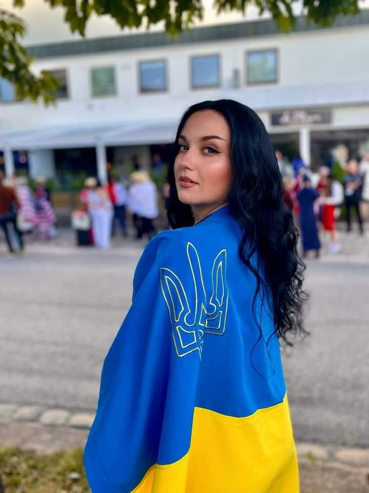 Украинка претендует на победу в чемпионате мира по караоке: что известно