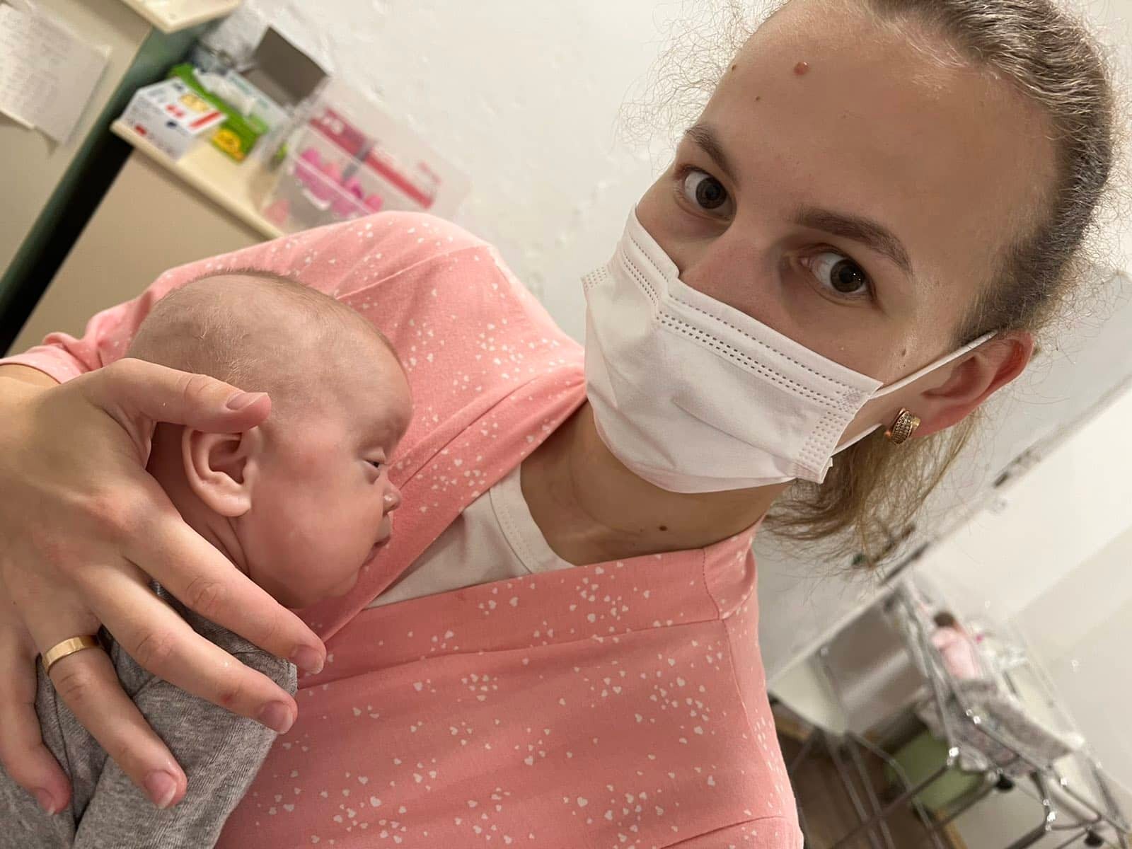 Рішення приймали дуже швидко: у Львові лікарі врятували недоношеному хлопчику зір