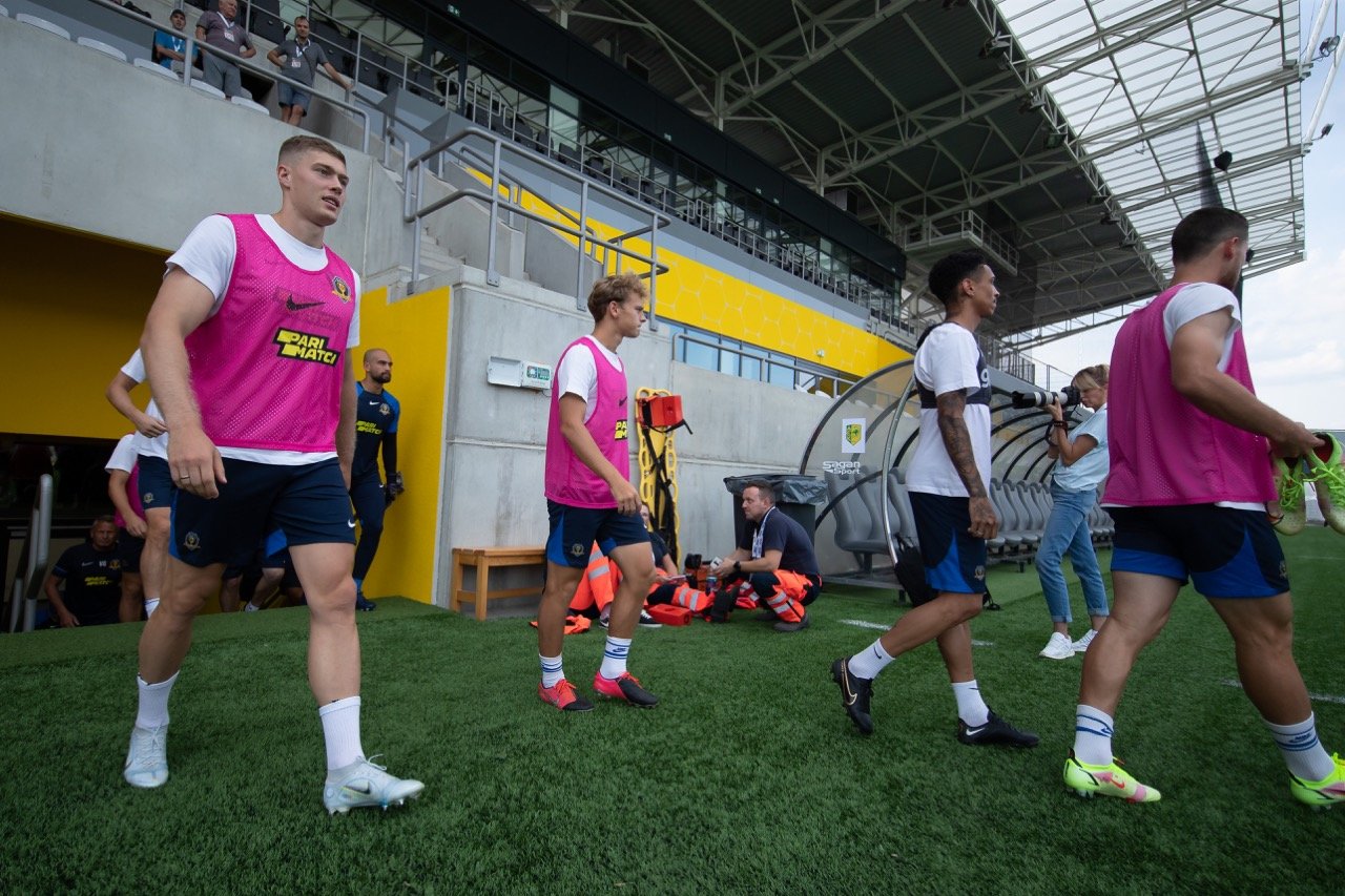 СК "Днепр-1" – АЕК Ларнака: где смотреть и прогноз на матч квалификации Лиги Европы