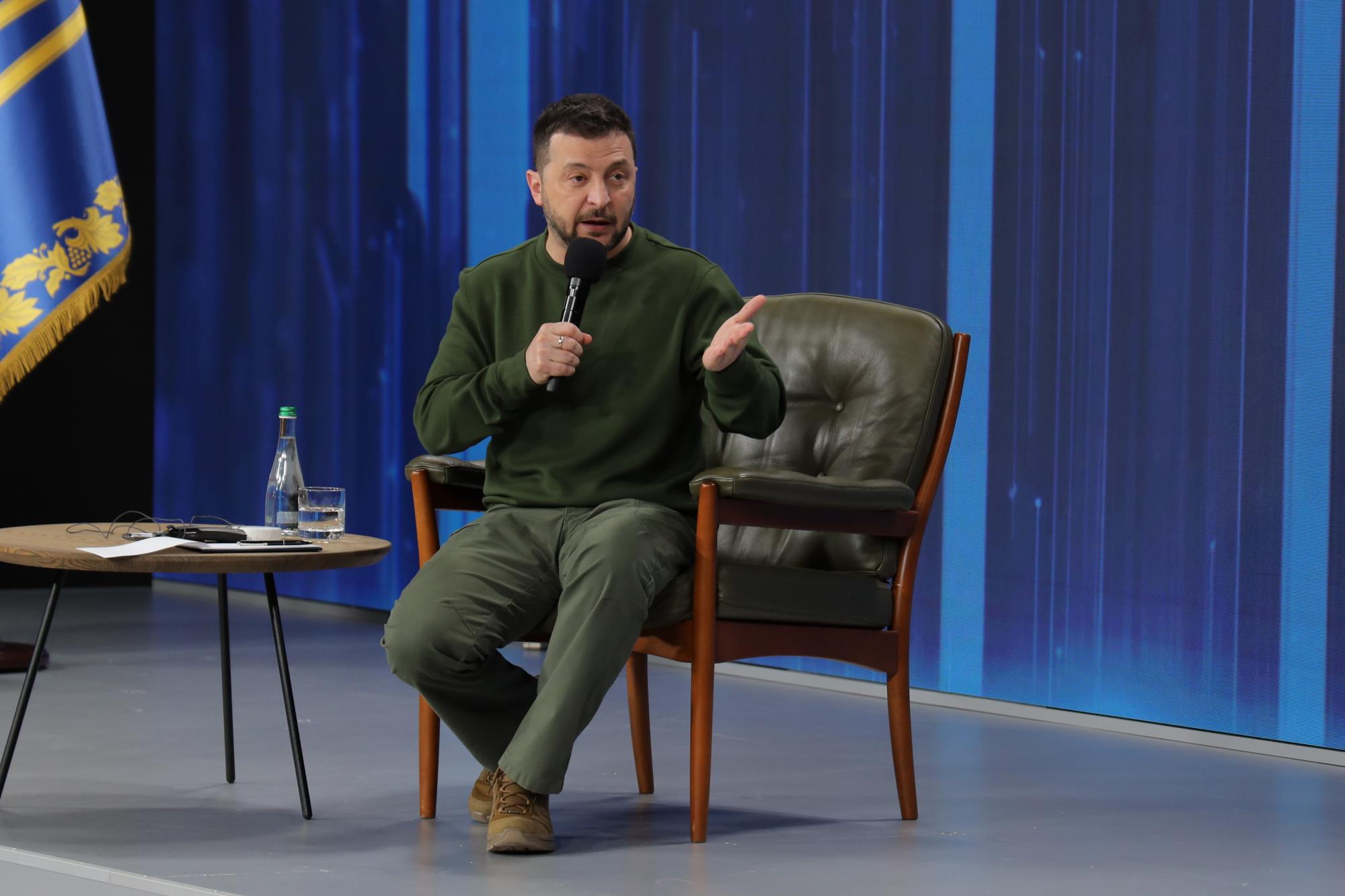 Пішли у відмову. Чому Макрон заговорив про відправку військ НАТО в Україну та чи реально це