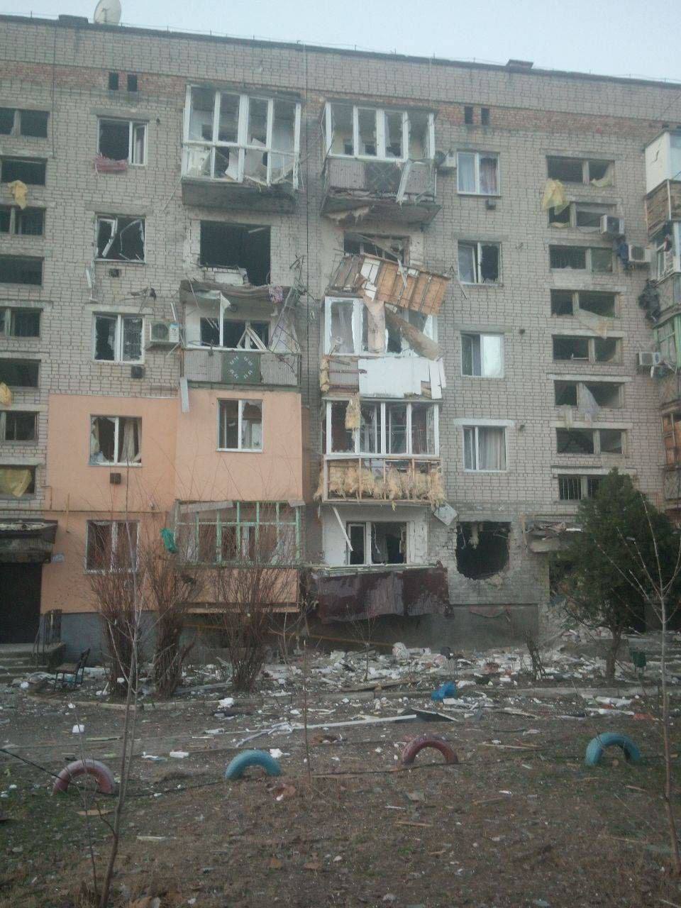 Росіяни обстріляли окуповані Олешки Херсонської області: пошкоджені будинки