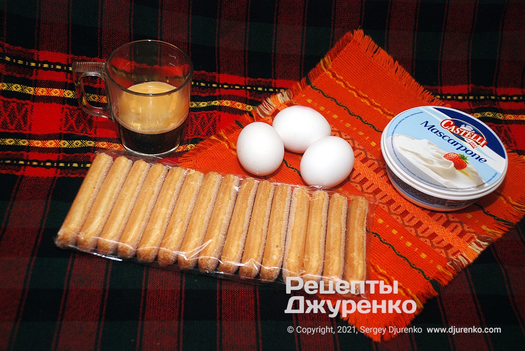 Кулинар поделился простым рецептом роскошного тирамису: справится даже новичок!