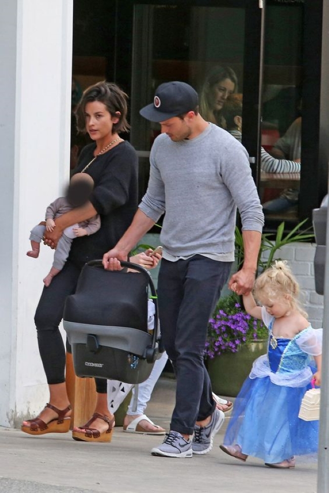 Як склалося особисте життя головних героїв трилогії "50 відтінків сірого"