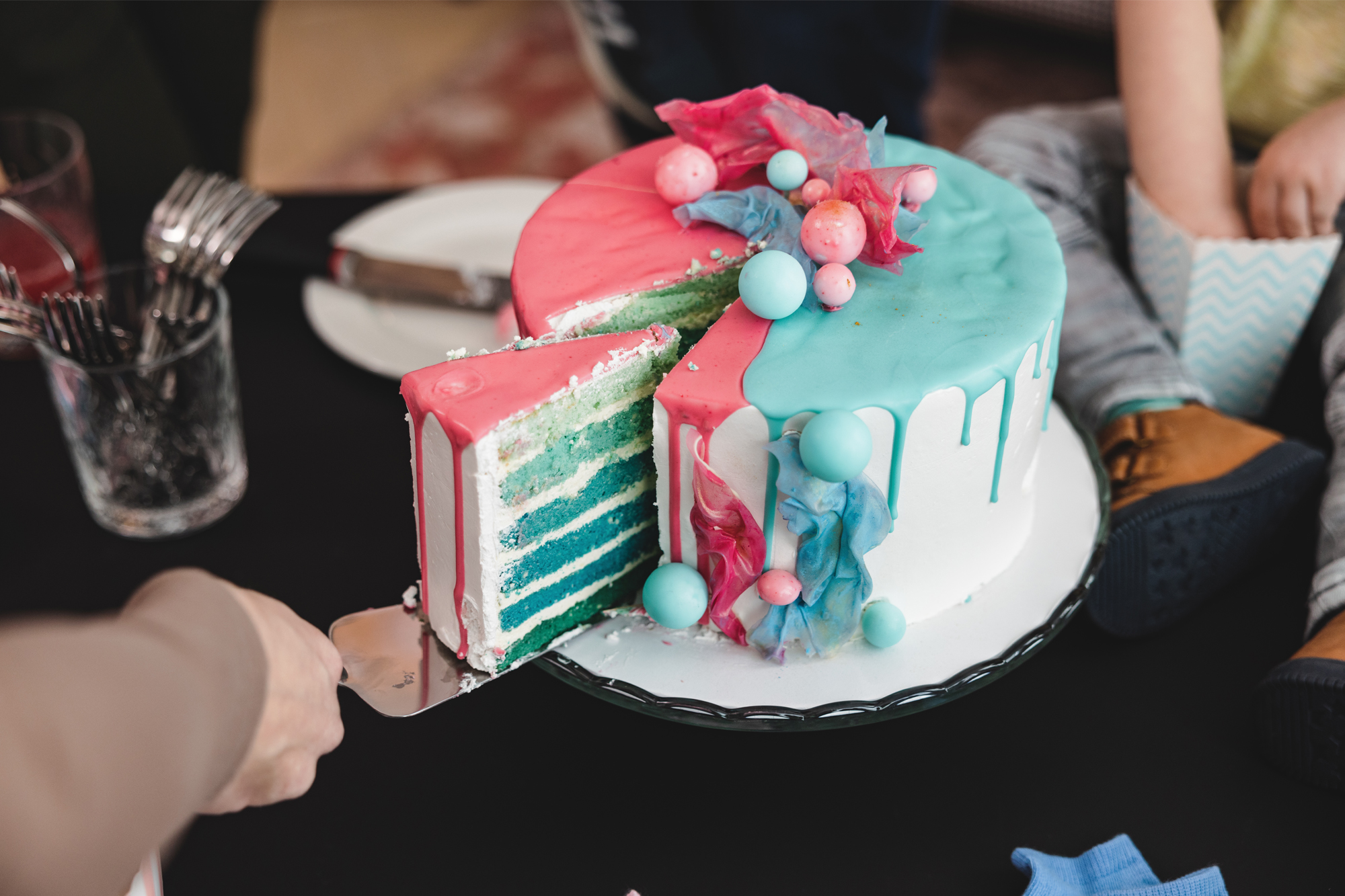 Що таке Gender-party? Топ 5 корисних подарунків для майбутніх батьків