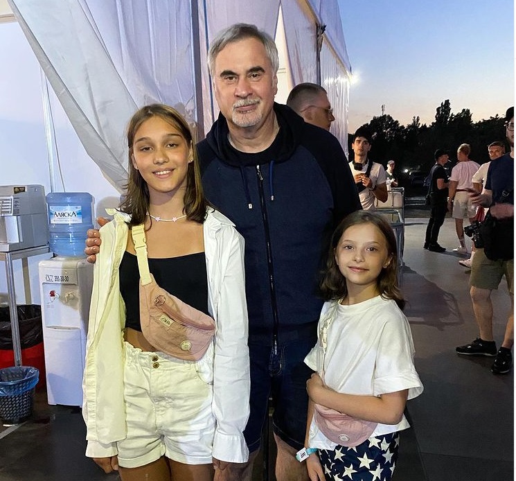 "Дівчинка Україна" змусила плакати мільйони людей: дивіться зворушливе відео