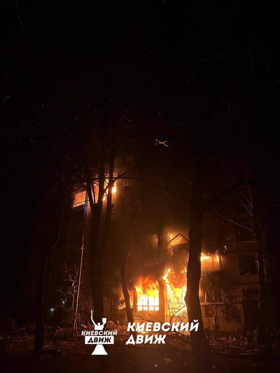 У Києві пролунали потужні вибухи у кількох районах