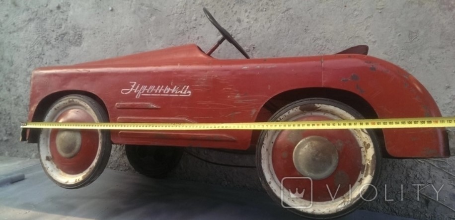 За такую детскую машинку, сделанную в Украине, дают 200 тысяч: проверьте ваши кладовки!