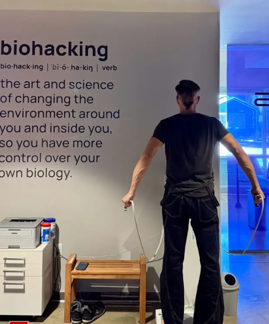 Фітнес майбутнього: у США працює спортзал, де замість заліза використовують ШІ