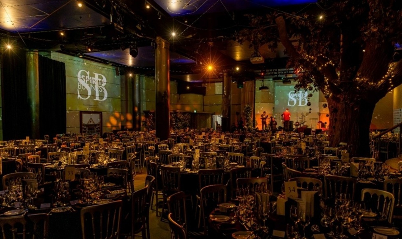 Коньяк AZNAURI №1 "Brand of the Year" - согласно премии Spirits Business Awards в Лондоне