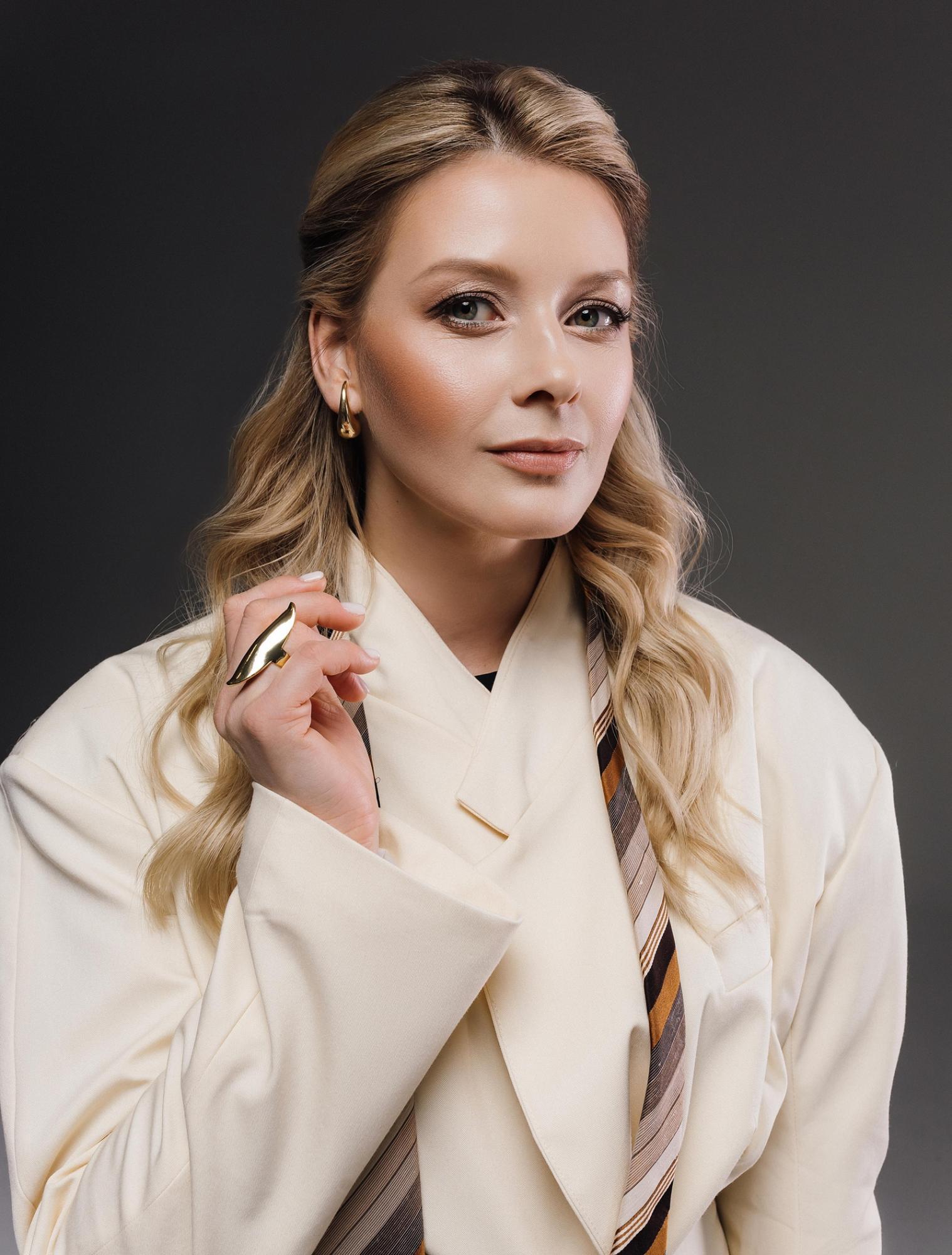 "Расцветает среди руин". Актриса Грешнова о родном Харькове, скандалах и заработках во время войны