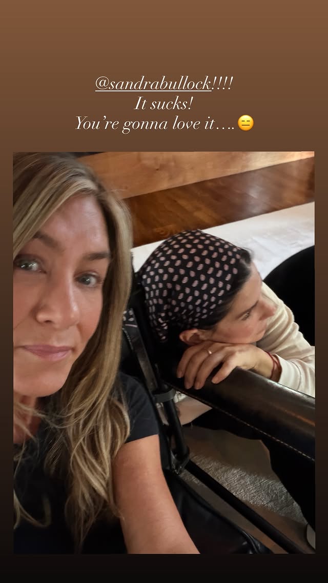 Гучний дебют: Сандра Буллок ефектно увірвалася в Instagram і потролила колегу (відео)