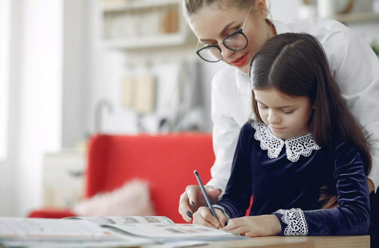 День знань 2021: милі привітання з 1 вересня для учнів, студентів та вчителів