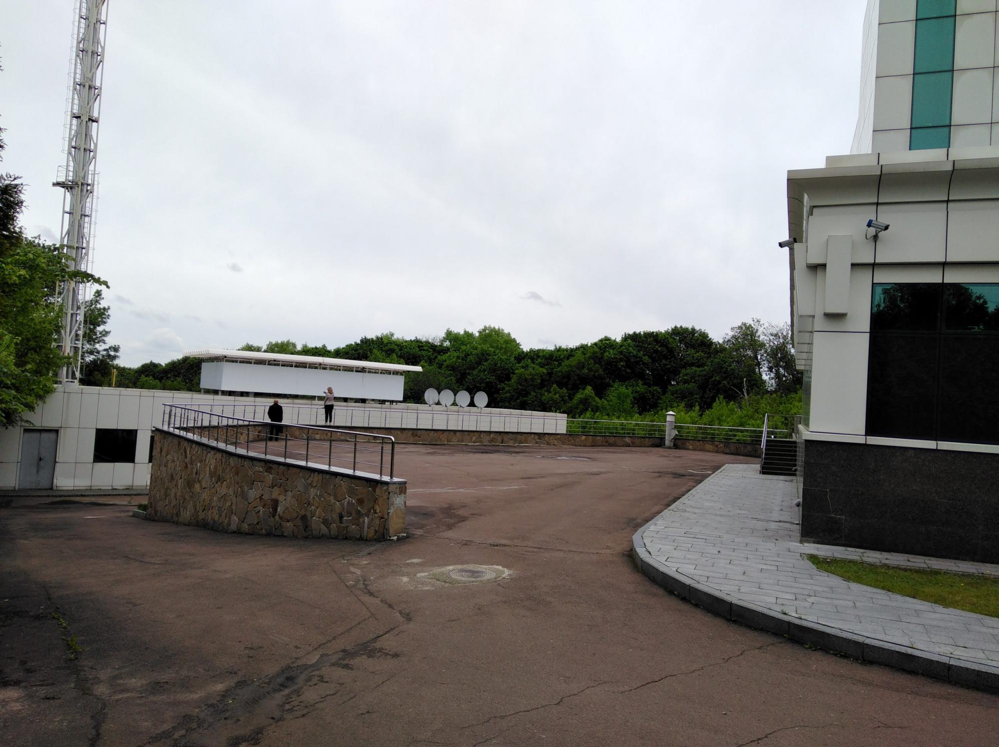 Гостиницу Кучмы, построенную для Путина и Лукашенко, выставили на аукцион: как она выглядит