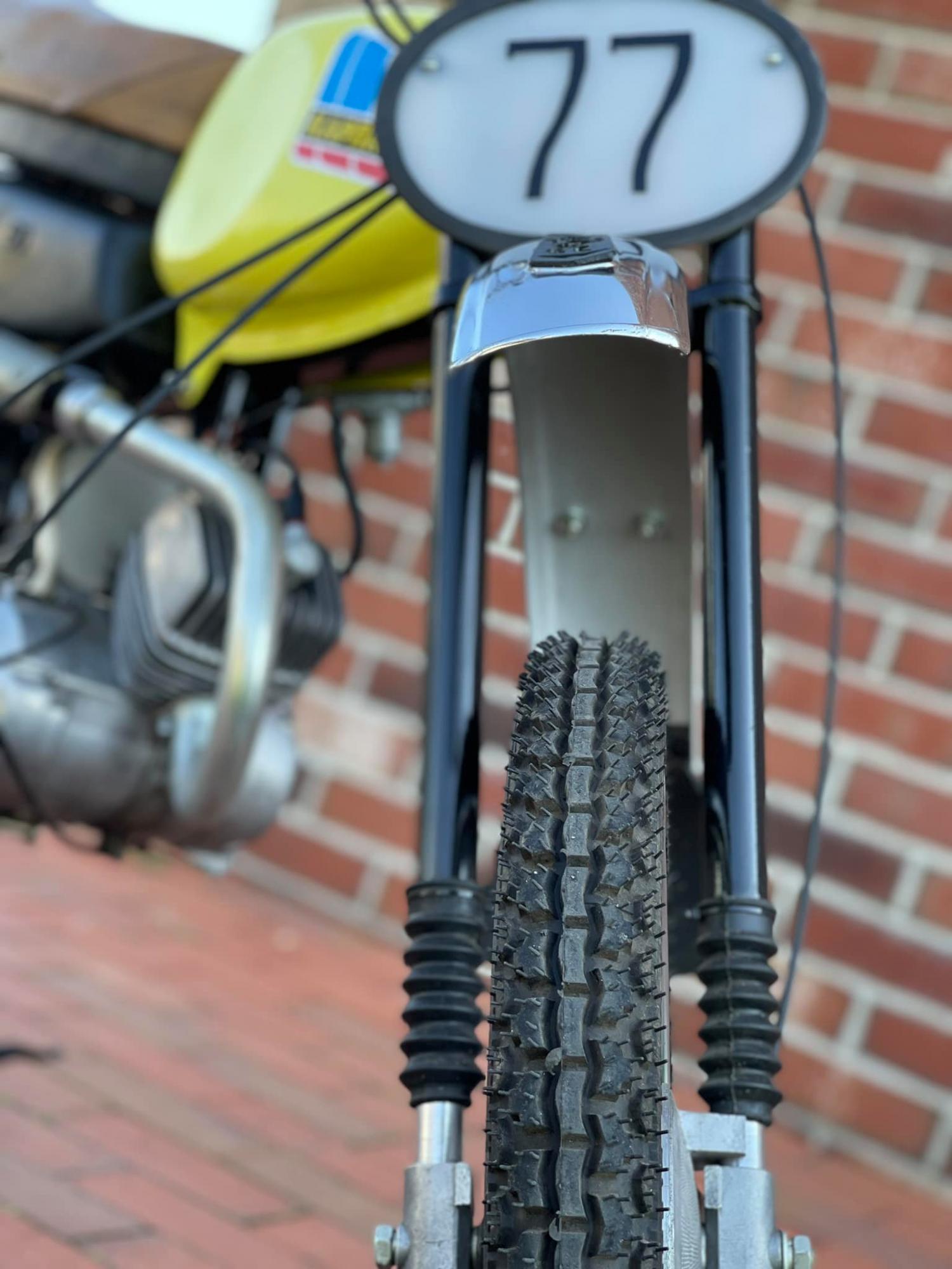 В Украине восстановили редкий мопед "Карпаты-Кросс": в продаже почти не было