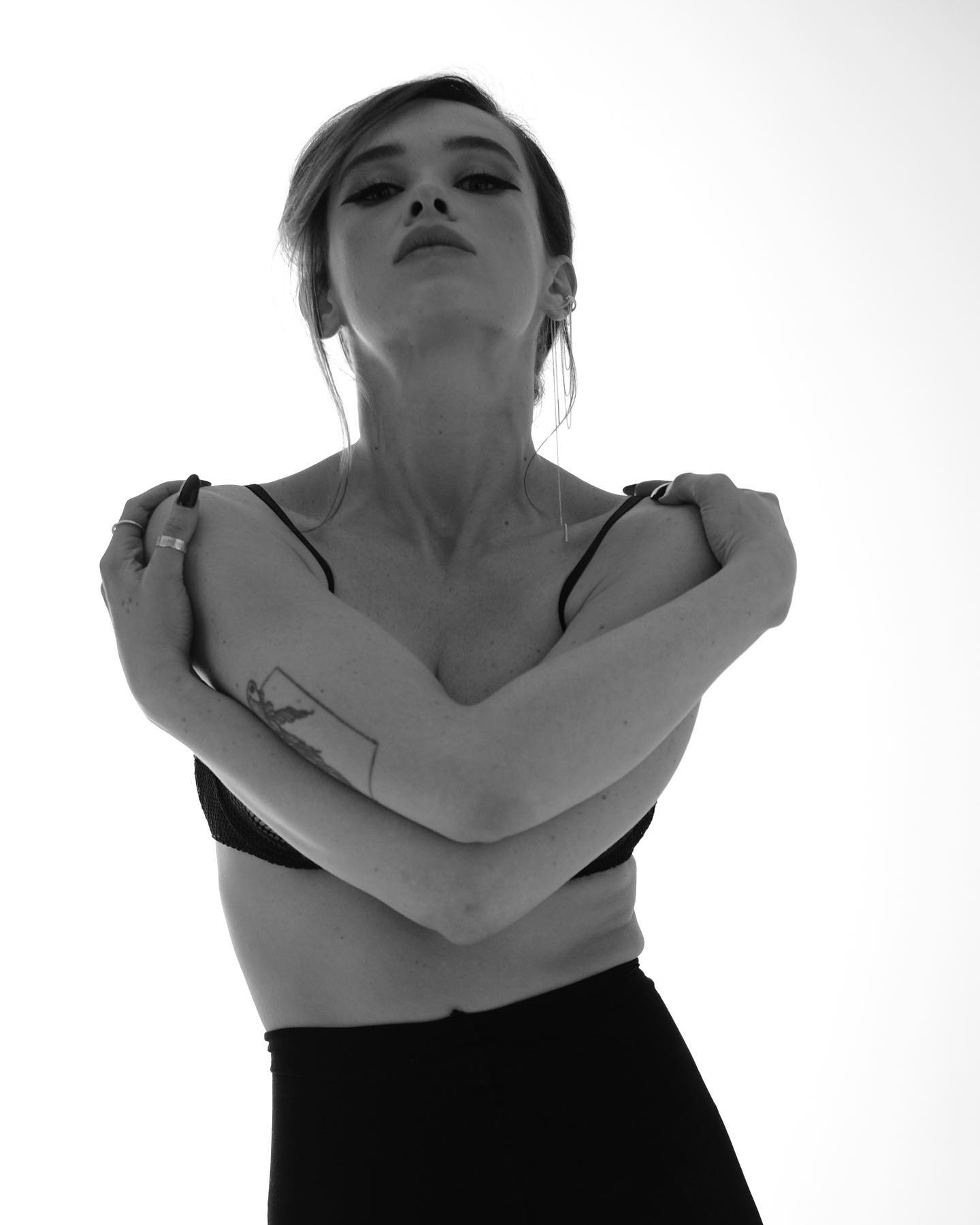 18 українських зірок, які стали батьками у 2024 році