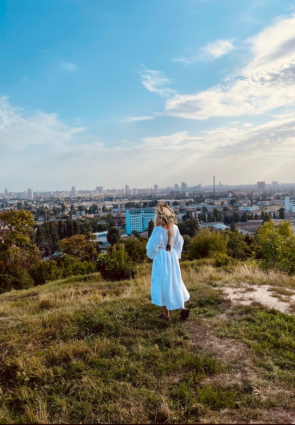 Оля Полякова спалила свій кокошник. Зробила вона це в містичний спосіб (фото)