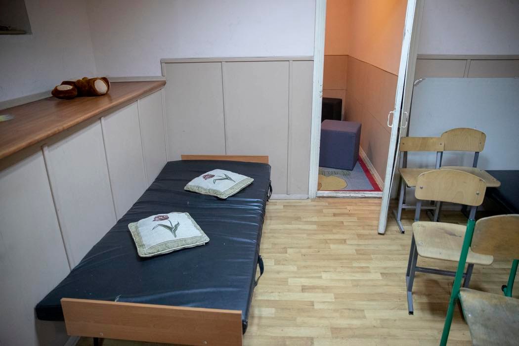 Вот так выглядят укрытия в школах Киева, которые будут работать с 1 сентября (фото)