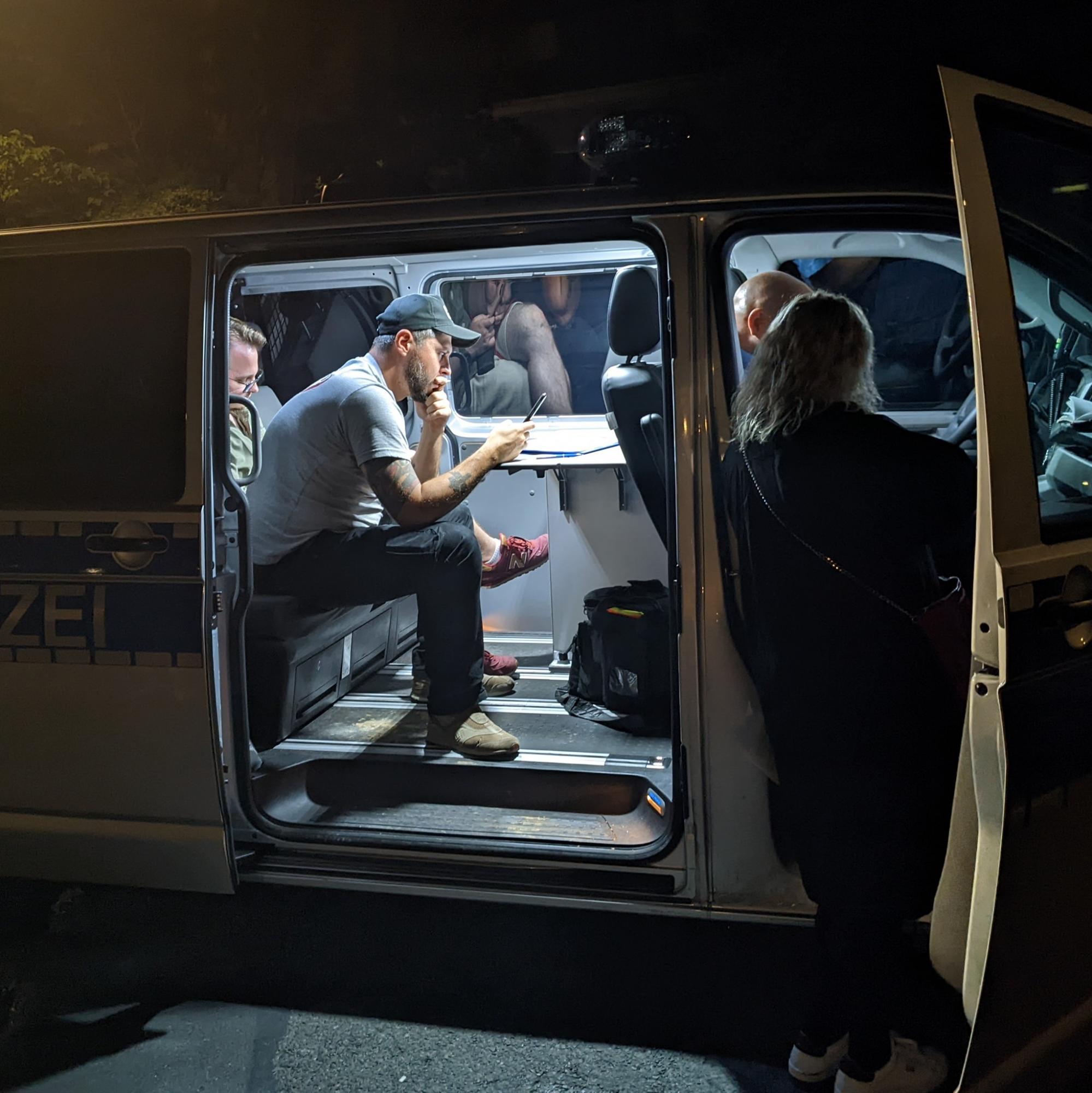 Групу ТНМК обікрали в Європі: забрали навіть документи