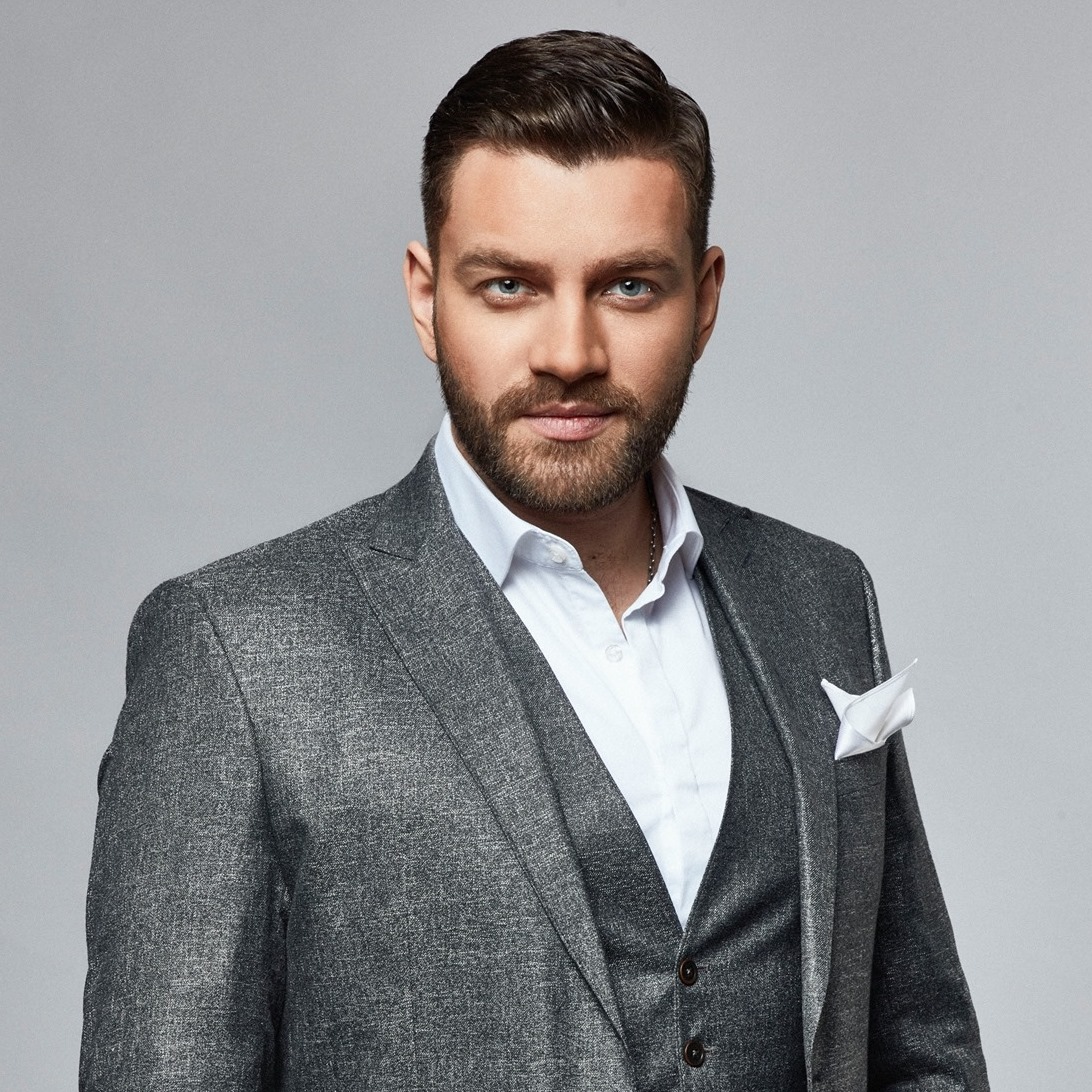 Найкрасивіший чоловік планети Богдан Юсипчук одружився: весільні фото