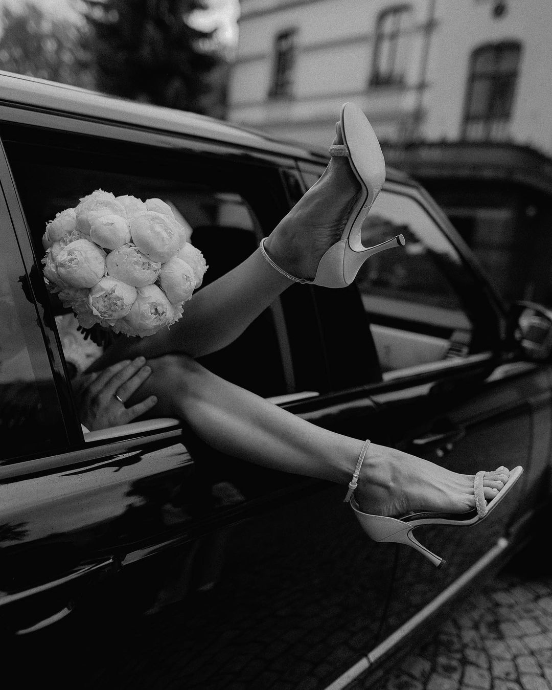 Известная блогерша Саша Бо второй раз вышла замуж: первые фото со свадьбы