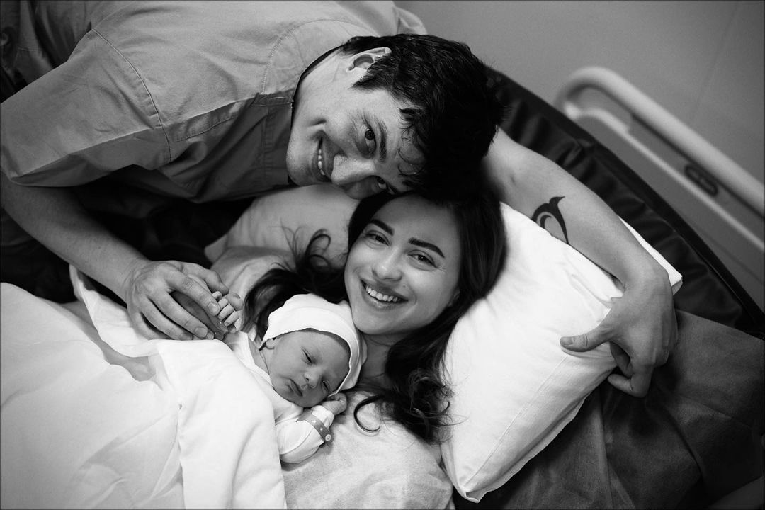 Украинская модель Виктория Маремуха впервые стала мамой: первые фото из роддома