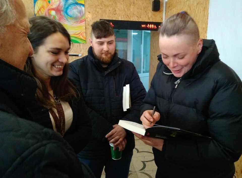 "Вона була справжнім воїном і вивчила українську": на фронті загинула росіянка, яка воювала за Україну