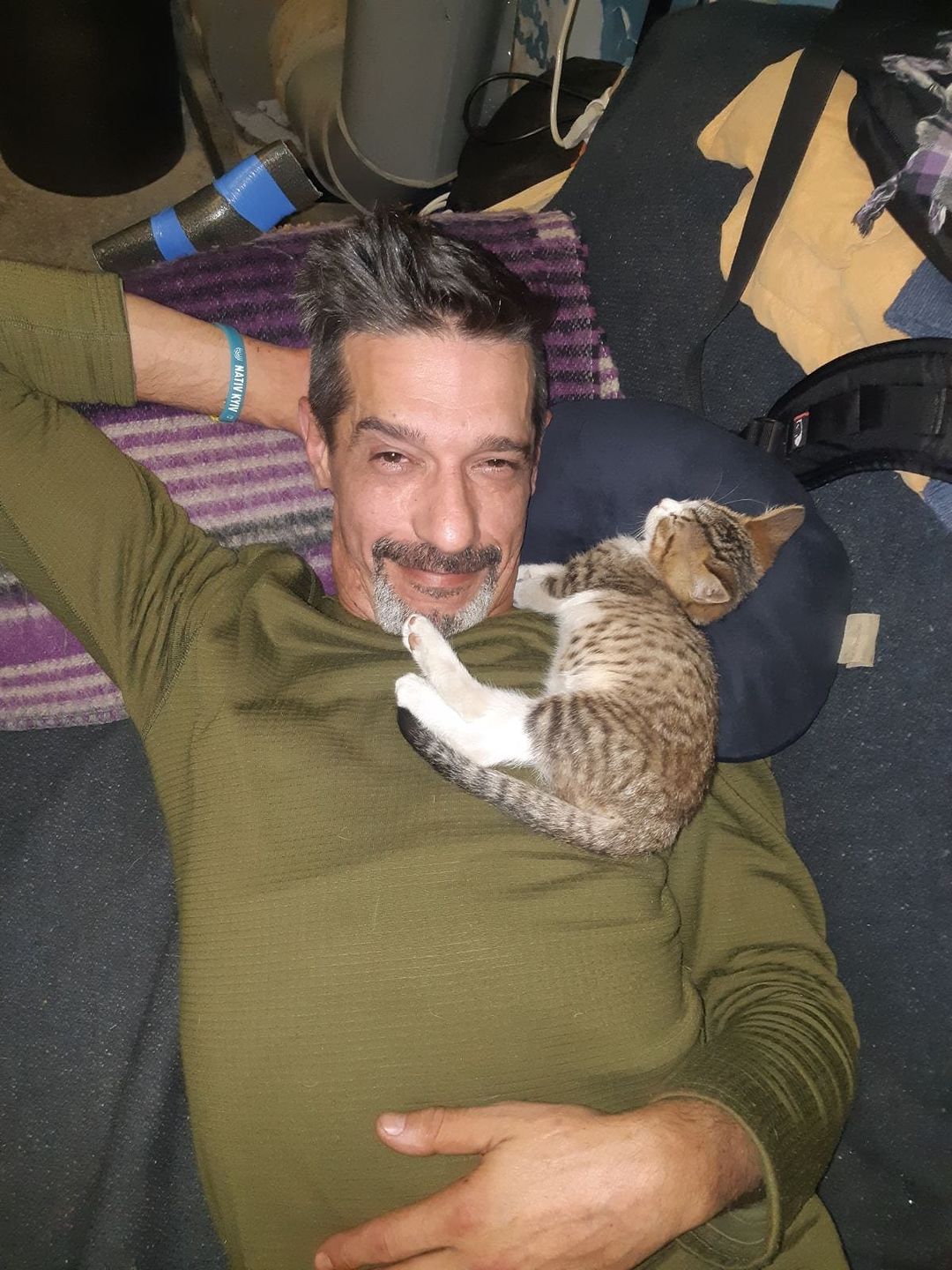 Кумири мільйонів - у формі ЗСУ. Знаменитості, які проміняли червоні доріжки на окопи ще у 2022 році