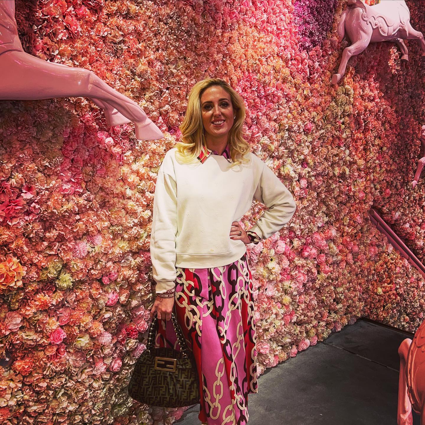 Гламурна Періс, мама 7 янголят. Як виглядає дружина Тайсона Ф'юрі