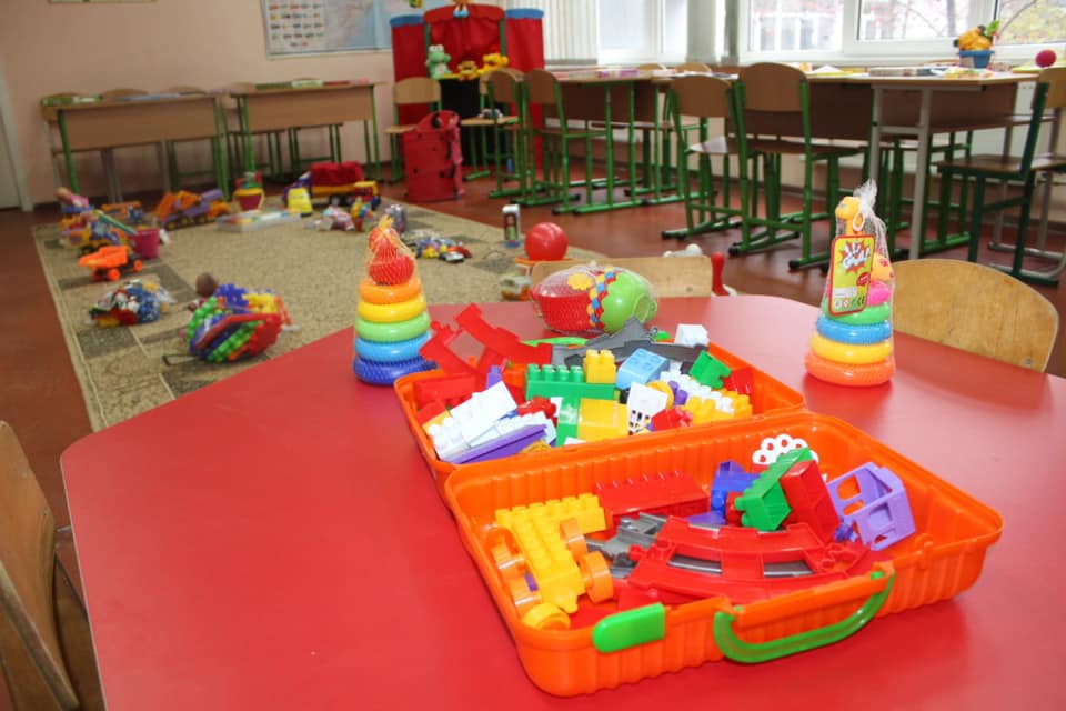 В Киеве в школах размещают пункты обогрева: как они будут выглядеть (фото)