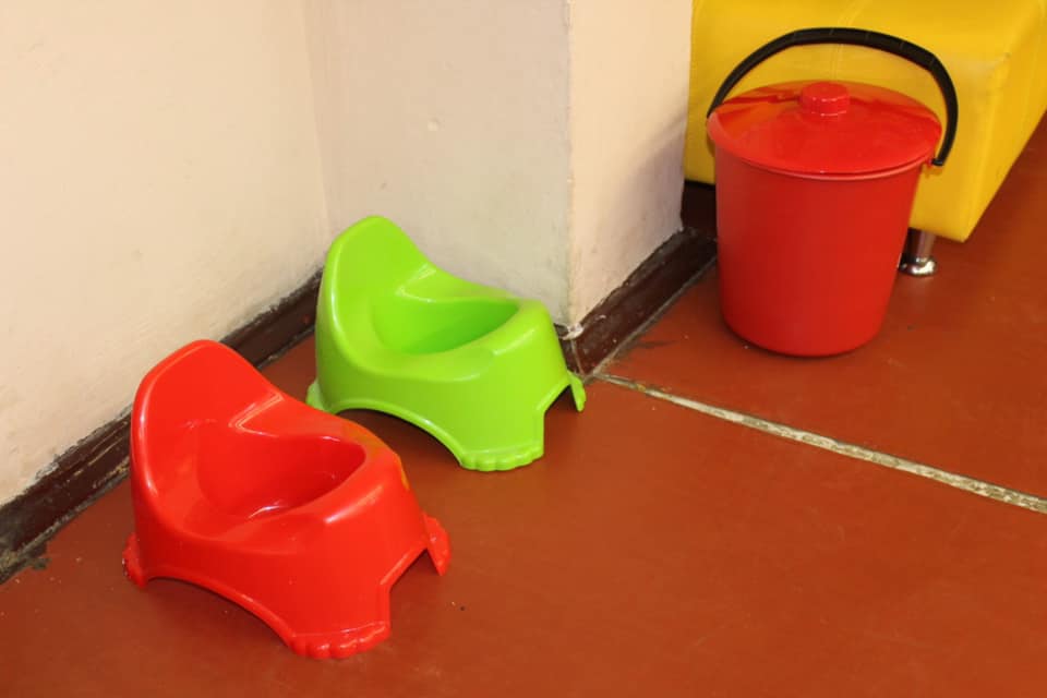 В Киеве в школах размещают пункты обогрева: как они будут выглядеть (фото)