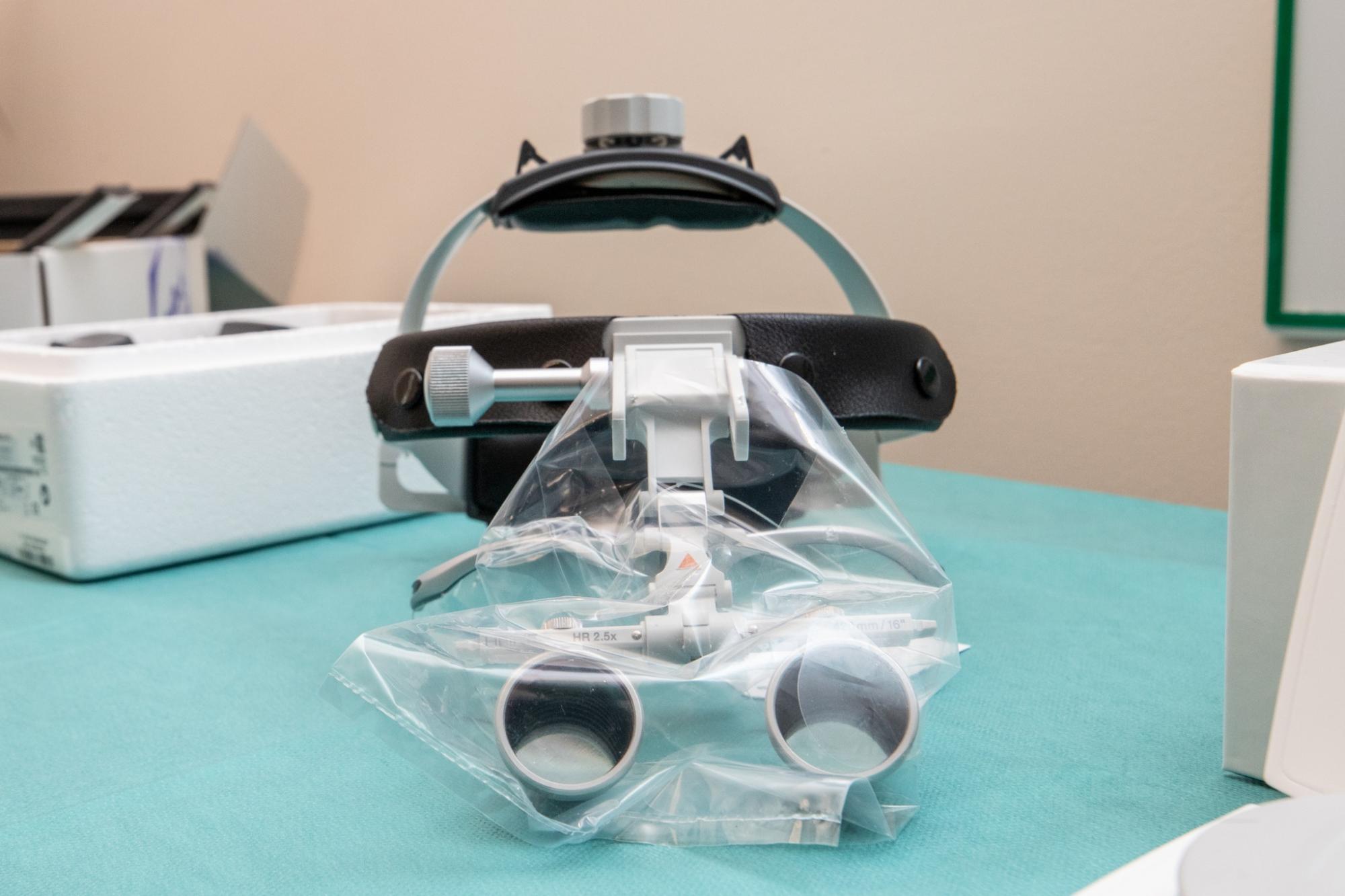 Киевская больница получила современную технику для лечения воинов ВСУ: появились фото