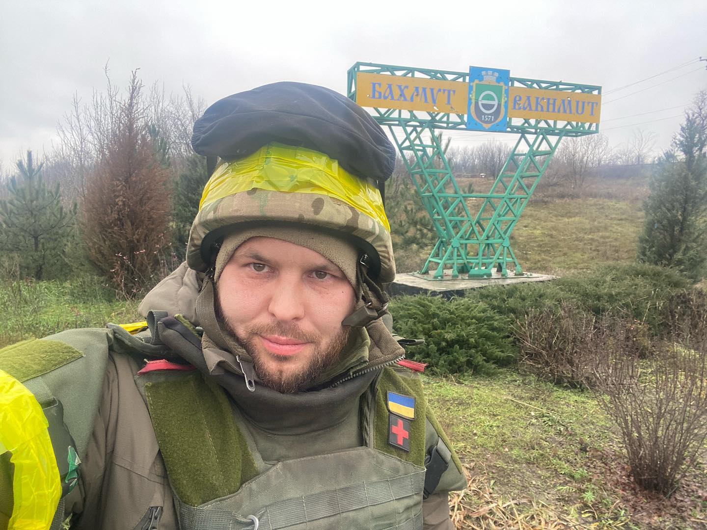 "У наших справах наша слава". Історії військового, медика та волонтерки, які добровільно стали на захист України