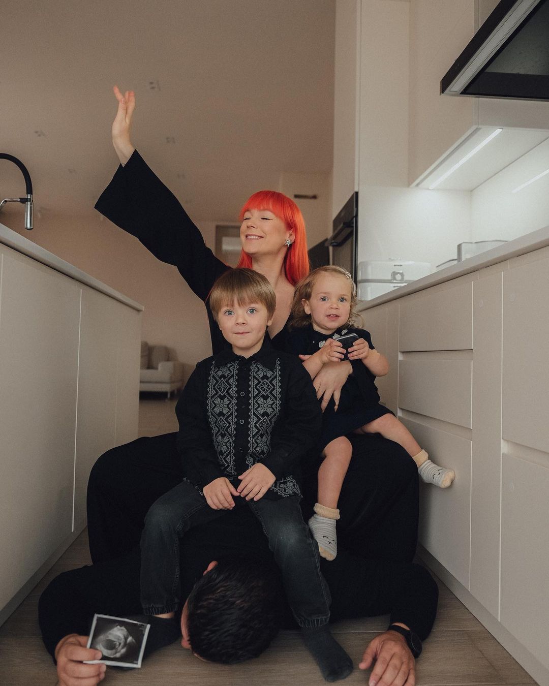 "Спасибо, что защищаете маму": 4-летний сын Тарабаровой трогательно обратился к ВСУ