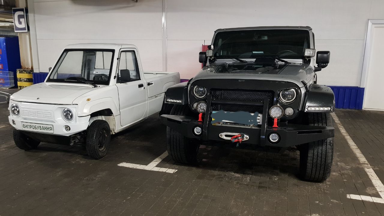 В Украине начнут производить электрокары: они похожи на знаменитый ЛуАЗ 969 (фото)