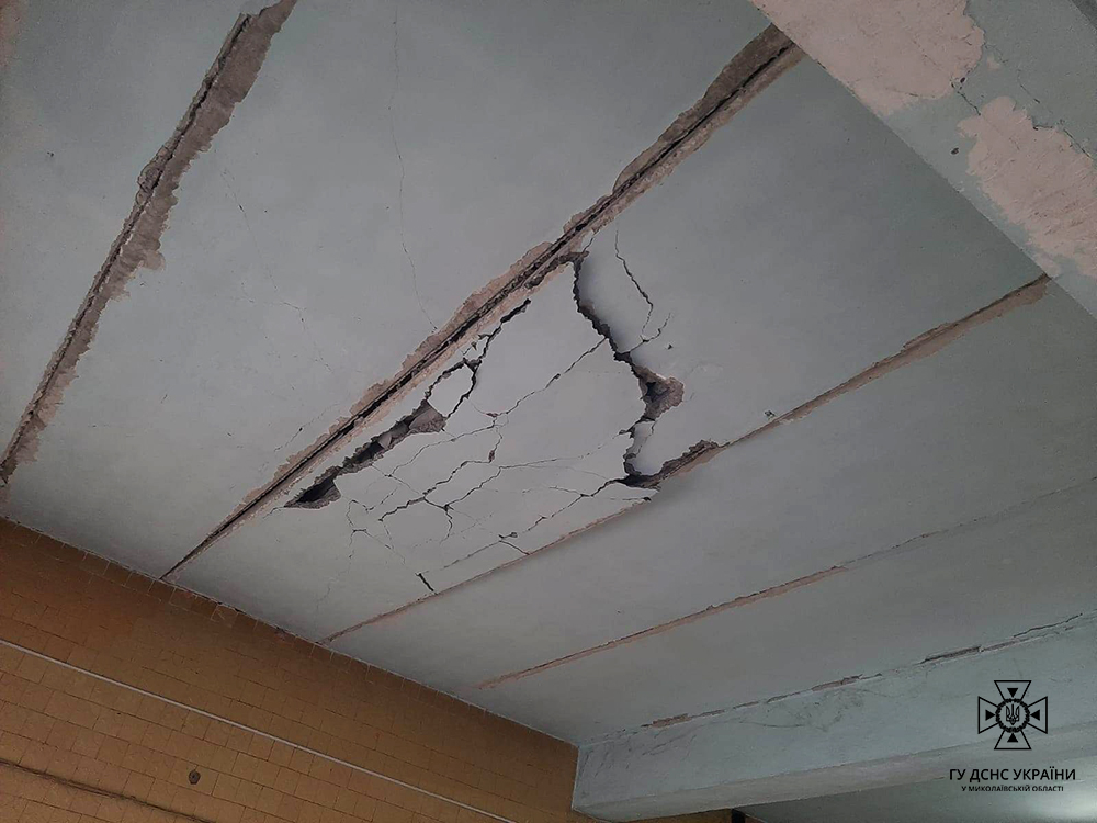 В Очакові росіяни ранком 1 січня обстріляли житловий сектор та пожежну частину