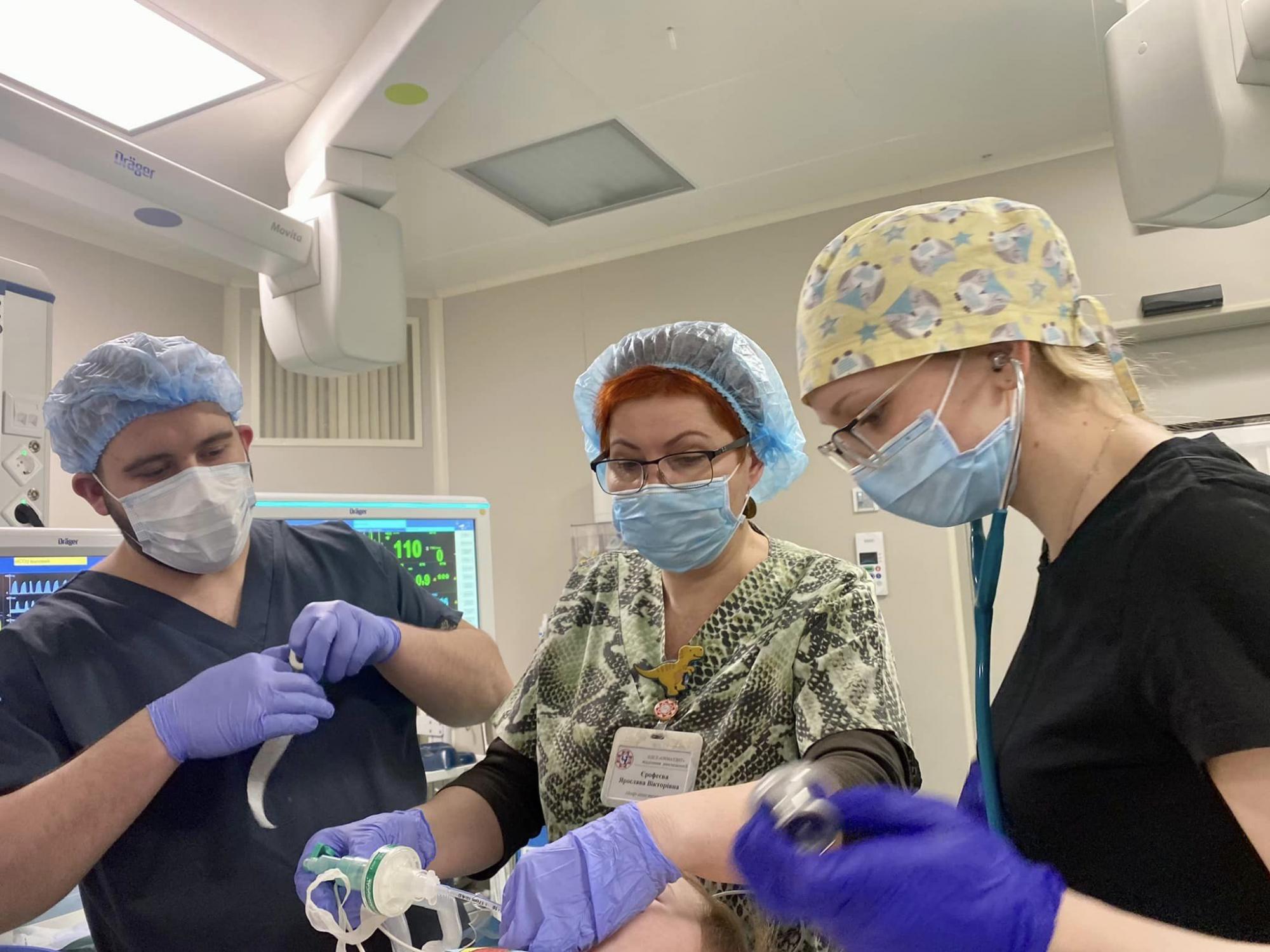 В Киеве 3-летний мальчик проглотил магниты и месяц жил с ними: родители не догадывались