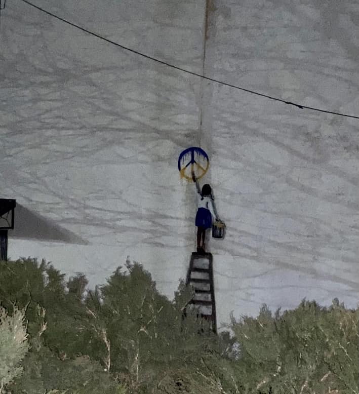 У Бучі та Ірпені з'явилися графіті італійського художника TvBoy, який "посадив" Путіна