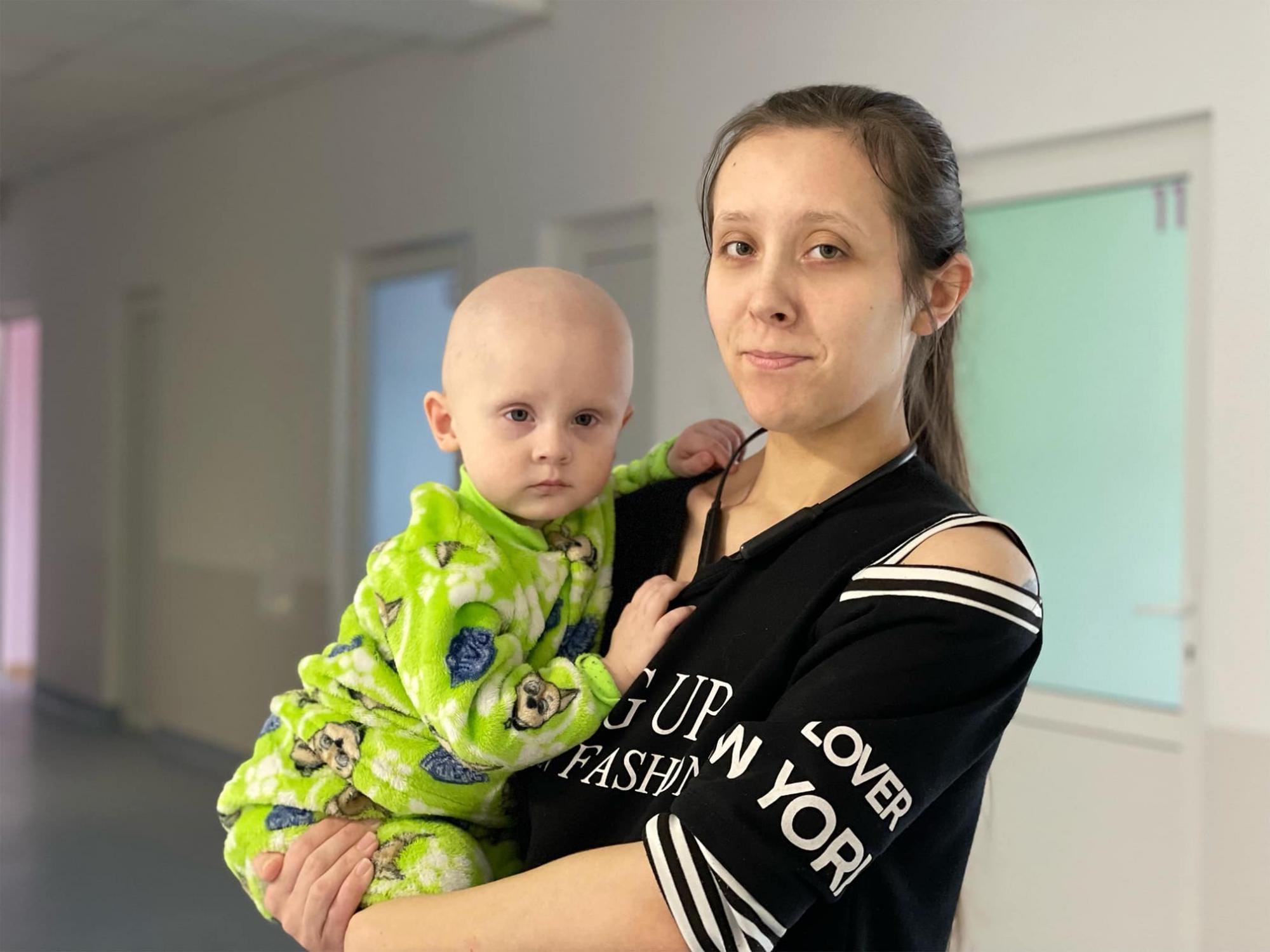 Украинские врачи уникальным способом спасли ребенку жизнь: что они сделали