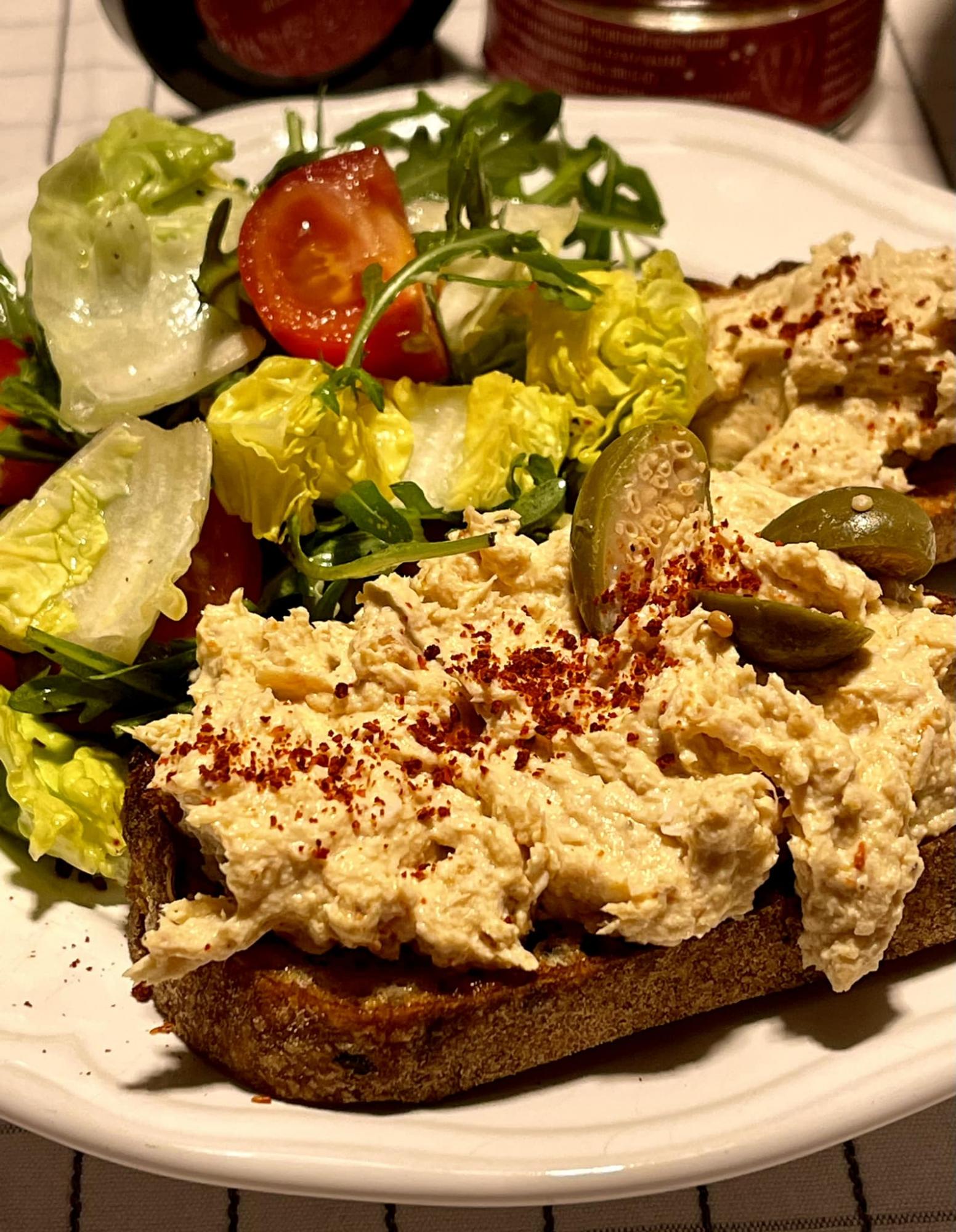 Шалено смачний паштет із курки, який готується за 2 хвилини: рецепт