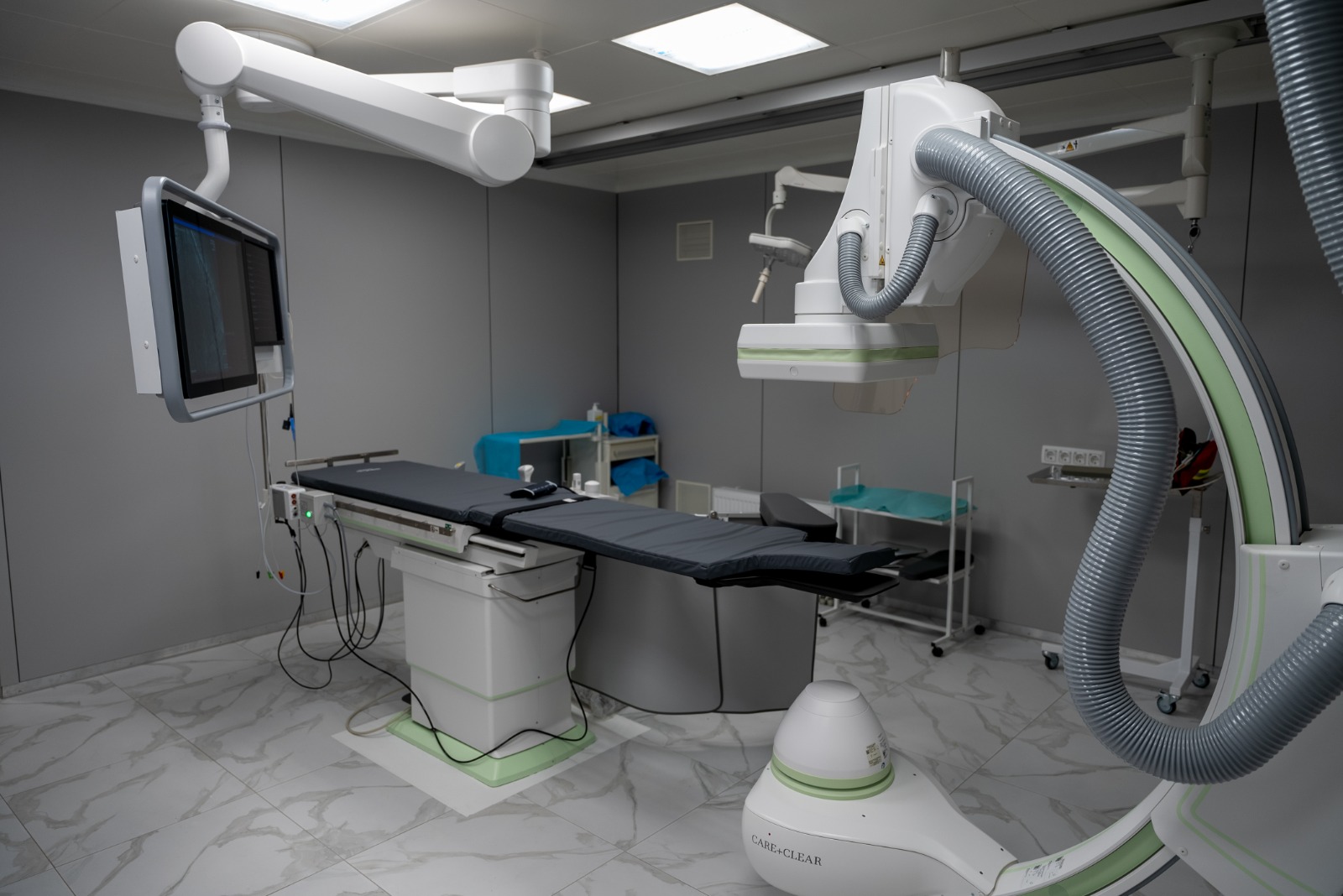 У лікарні під Києвом встановили новітнє обладнання, яке рятуватиме життя (фото)