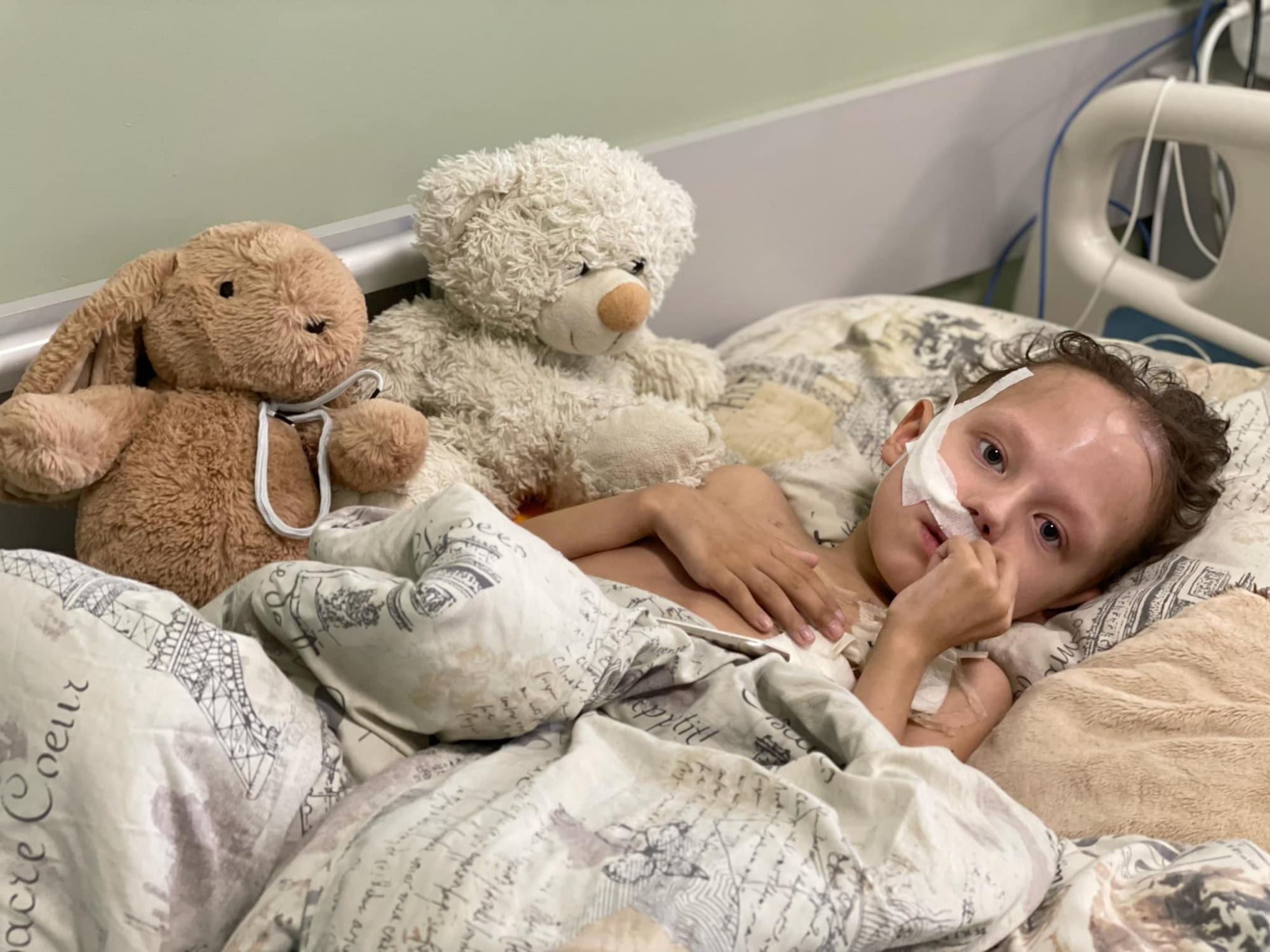 У шість років важив 15 кг: українські лікарі рятують хлопчика з важкою формою раку