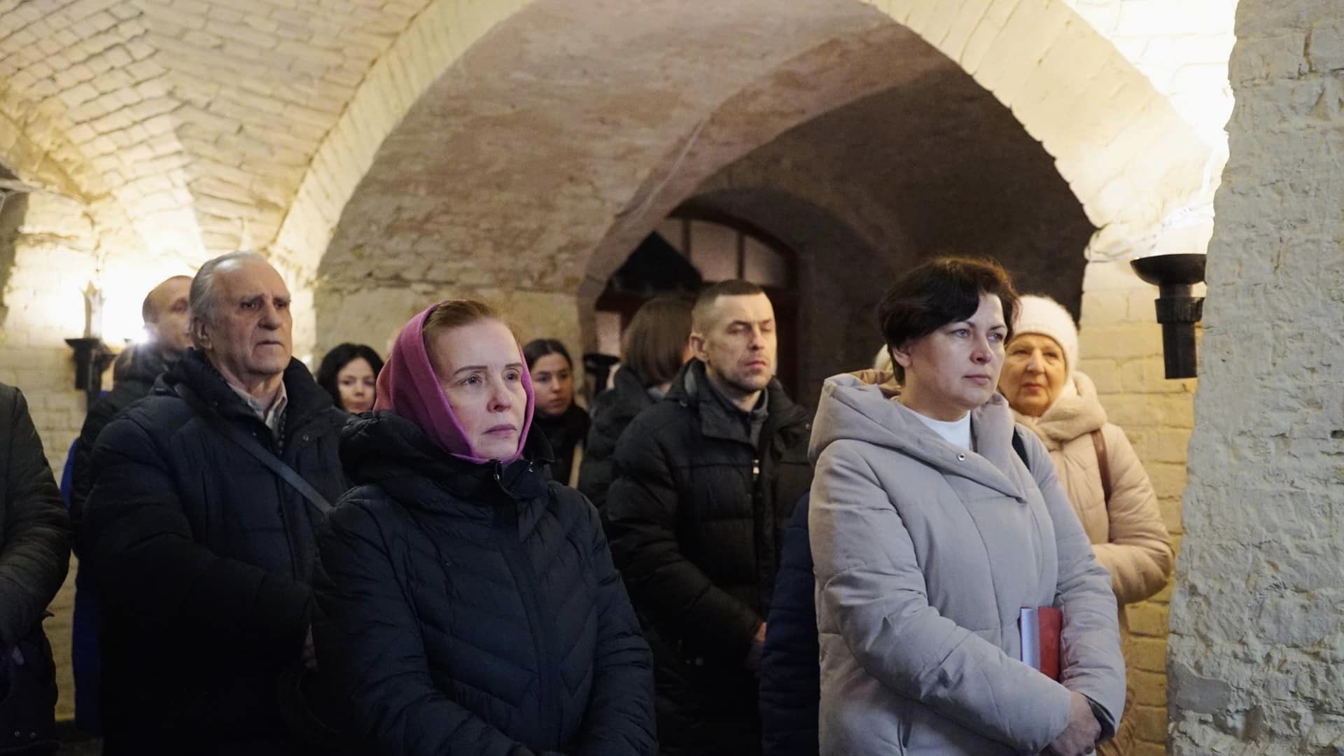 У костелі Святого Миколая у Києві відкрили особливий пункт обігріву (фото)