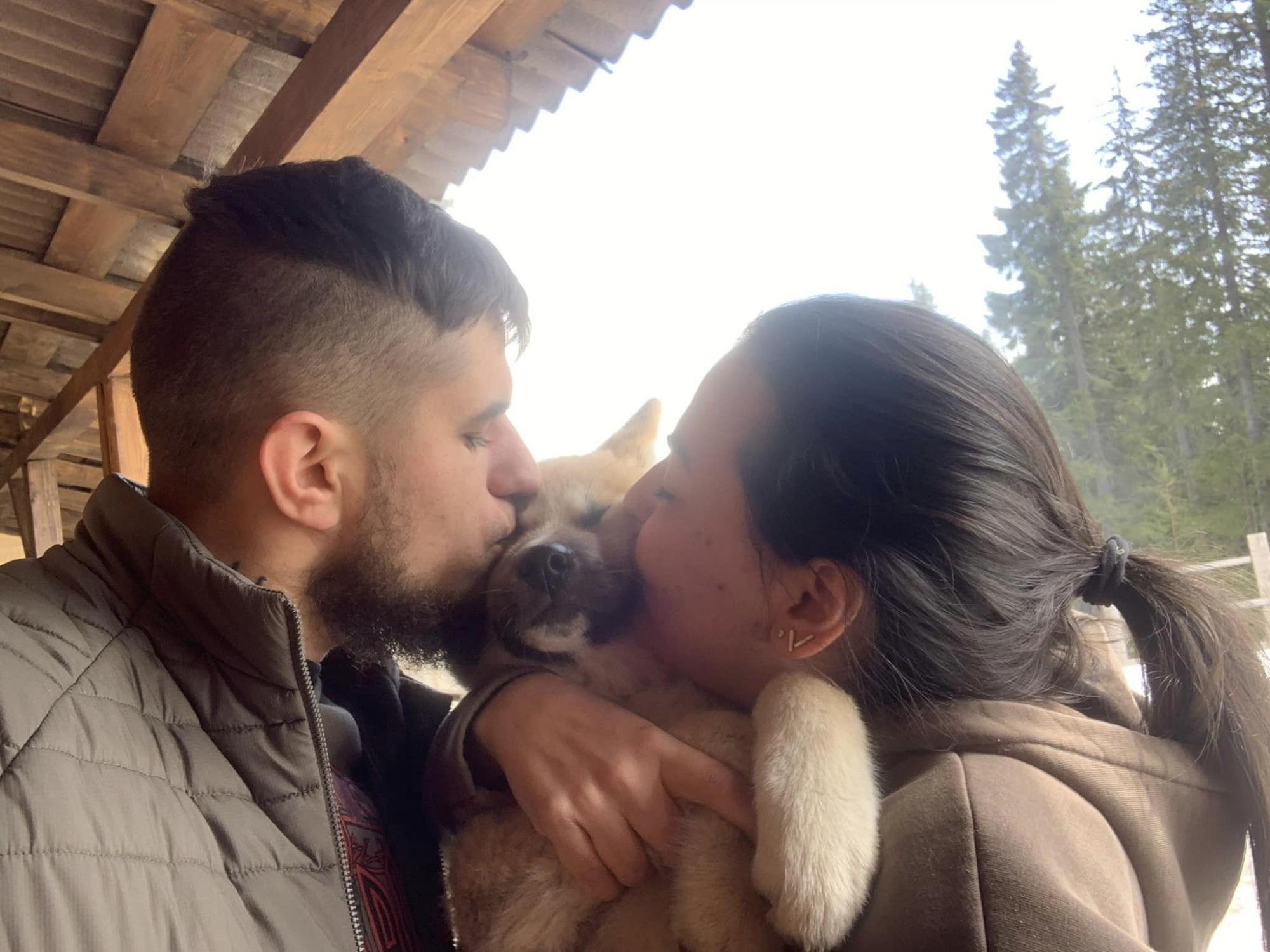 "Я люблю тебя. Навсегда". Невеста "Да Винчи" растрогала словами о погибшем Герое