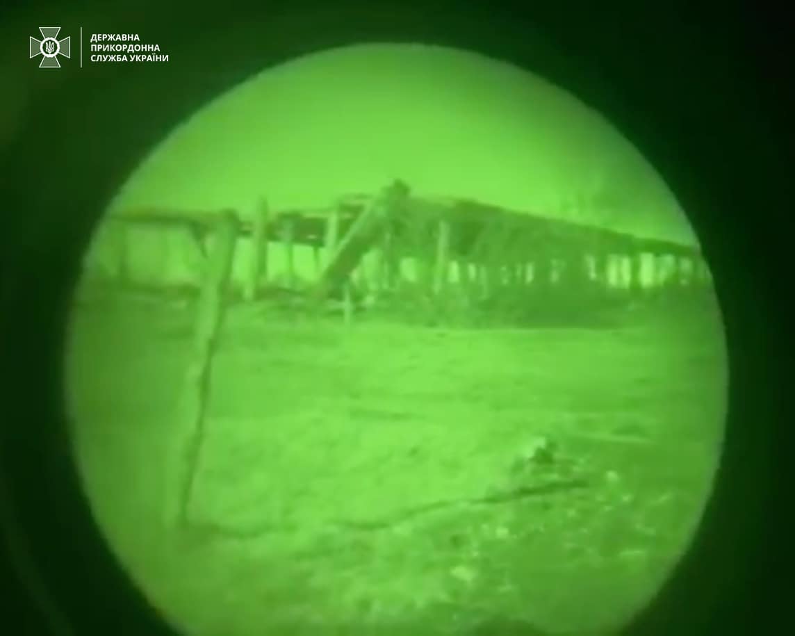 Нічне полювання на окупантів. Прикордонники відбили штурмові атаки в Бахмуті та Луганській області