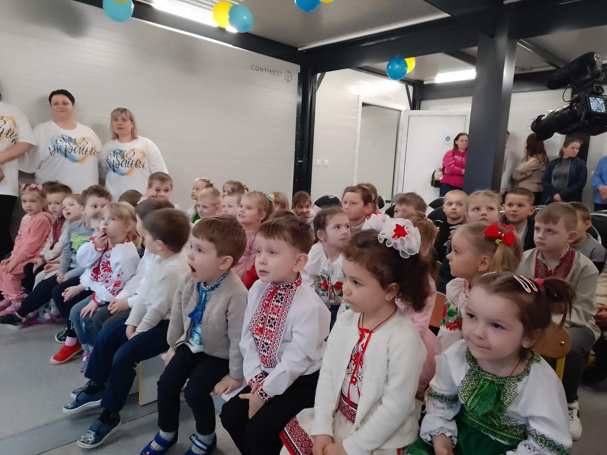 Под Киевом открыли модульный детский садик: вот как он выглядит