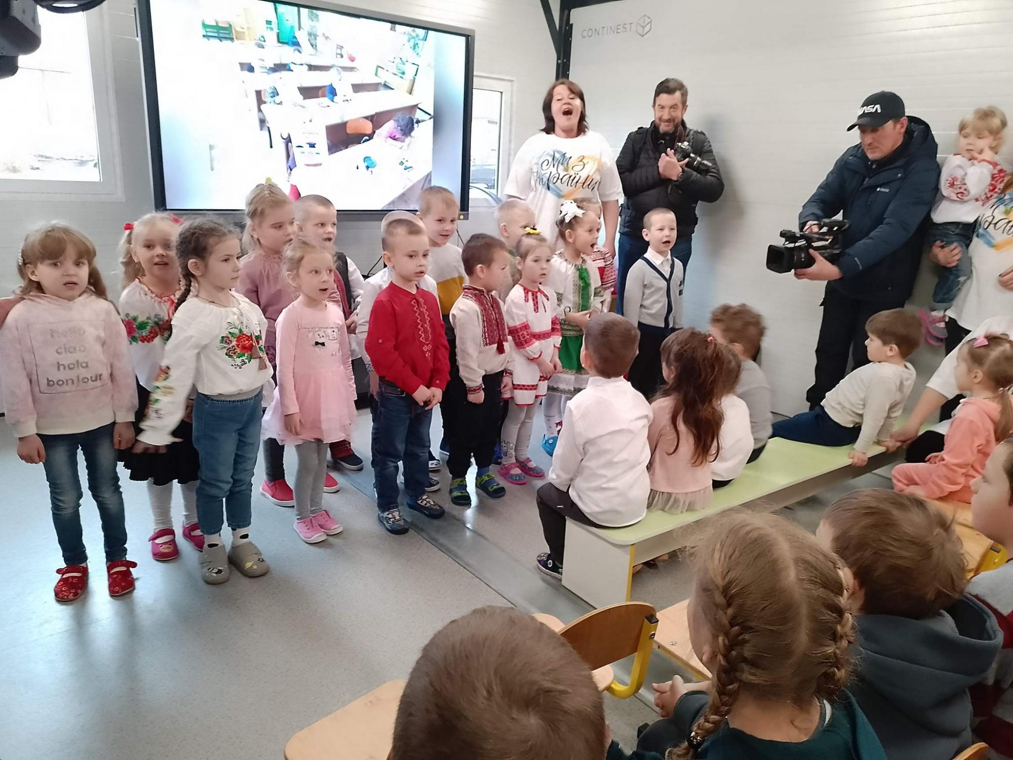 Под Киевом открыли модульный детский садик: вот как он выглядит